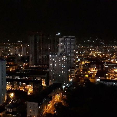 Vip Apartment 1 At Gorgiladze 118 Batumi Esterno foto